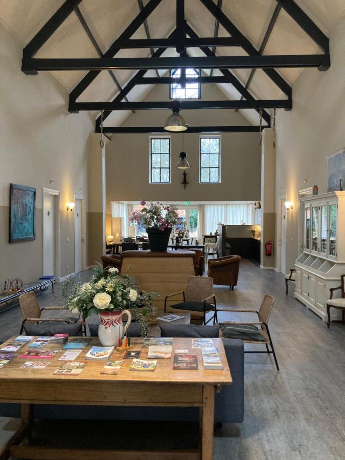 Bed & Breakfast De Oale School Lattrop Eksteriør bilde