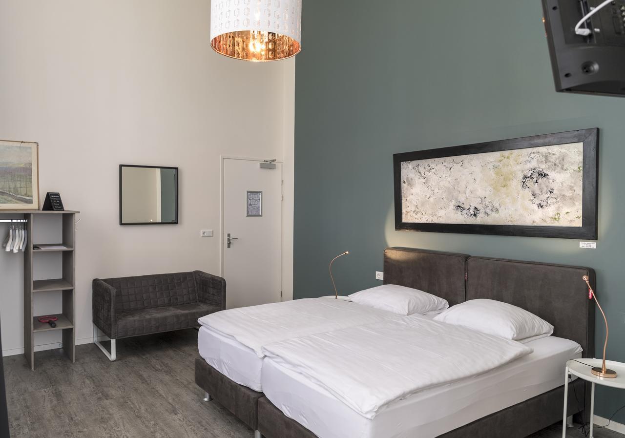 Bed & Breakfast De Oale School Lattrop Eksteriør bilde