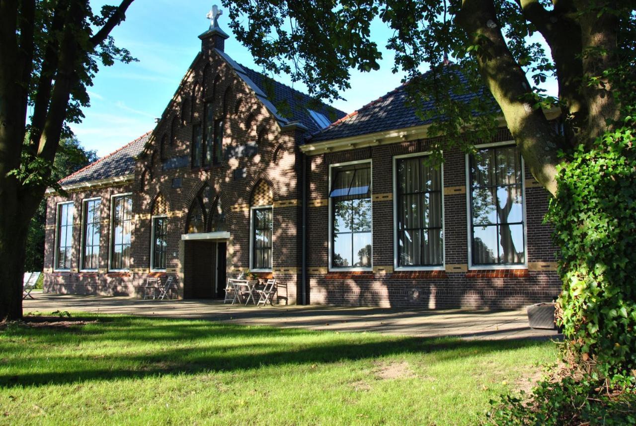 Bed & Breakfast De Oale School Lattrop Eksteriør bilde